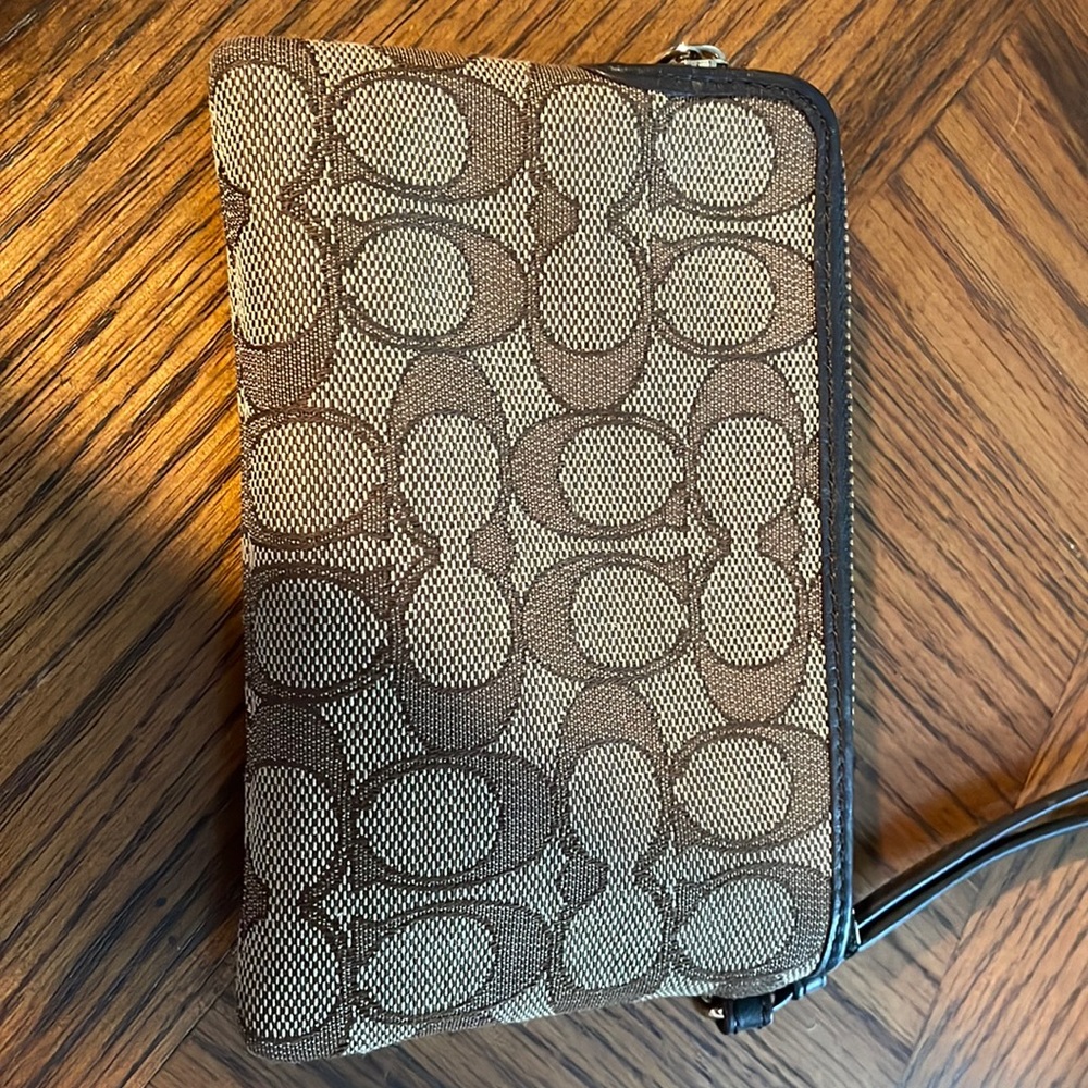 Coach wristlet